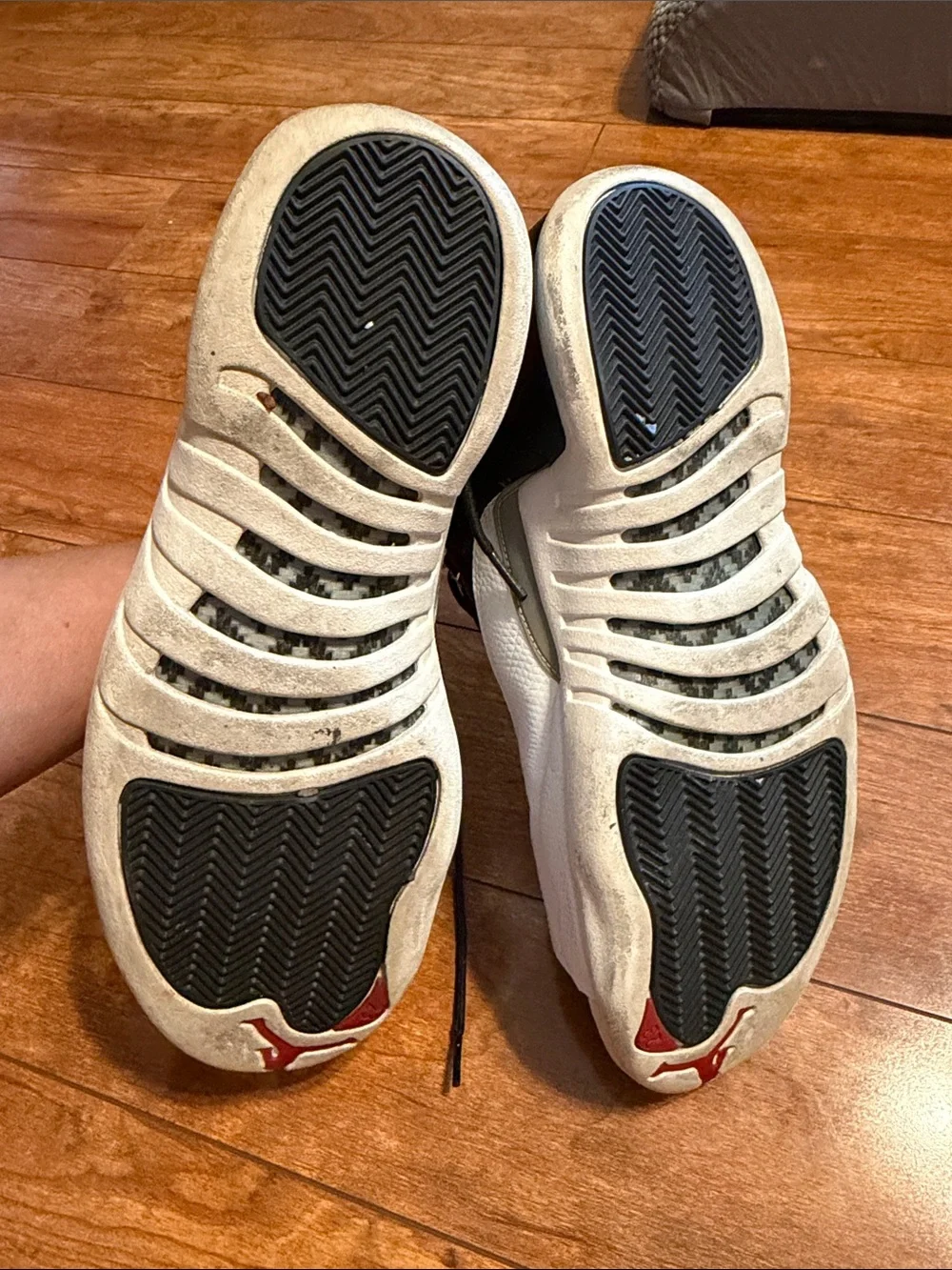 Air Jordan retro 12  Style Men's Basketball Shoes - Black/White/Red